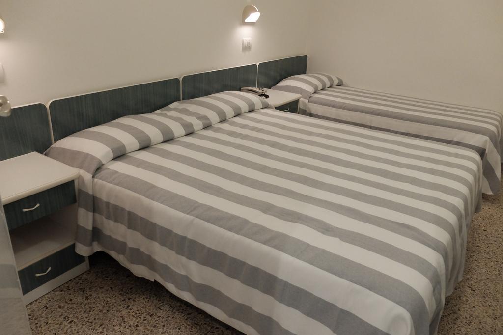 Hotel Aurea Rimini Eksteriør bilde